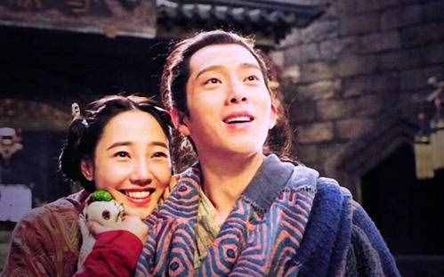 “美艳妖姬”白百合的心机上位史