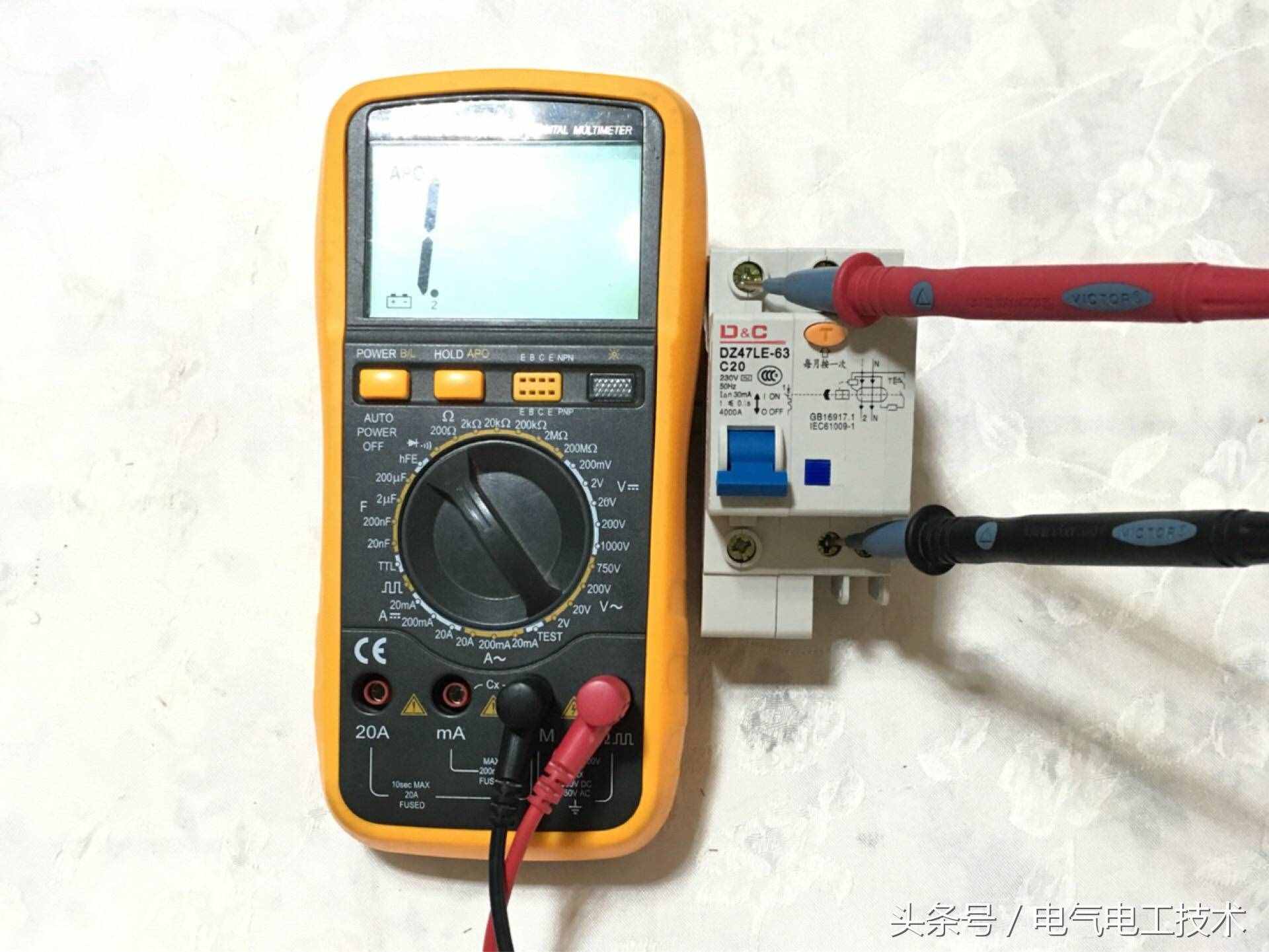 漏保该怎么接线？左零右火？左火右零？一文告诉你，学电工不迷惑