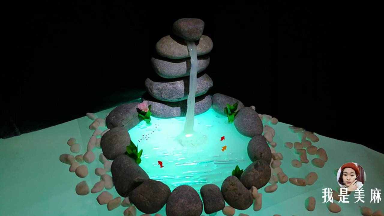 爸爸用废纸箱给儿子做了24个玩具，做法简单，一学就会，先收藏了