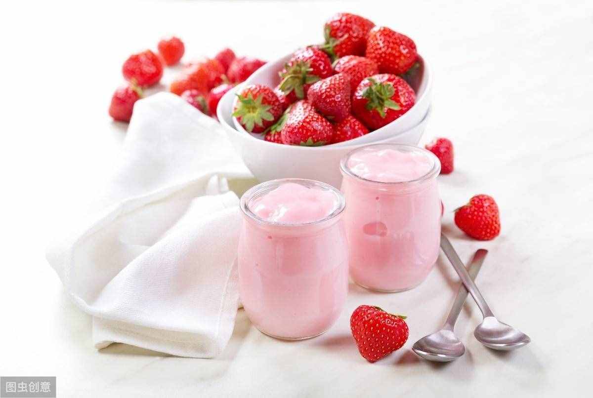 草莓是难得的色、香、味俱佳的水果，你知道草莓的功效吗？