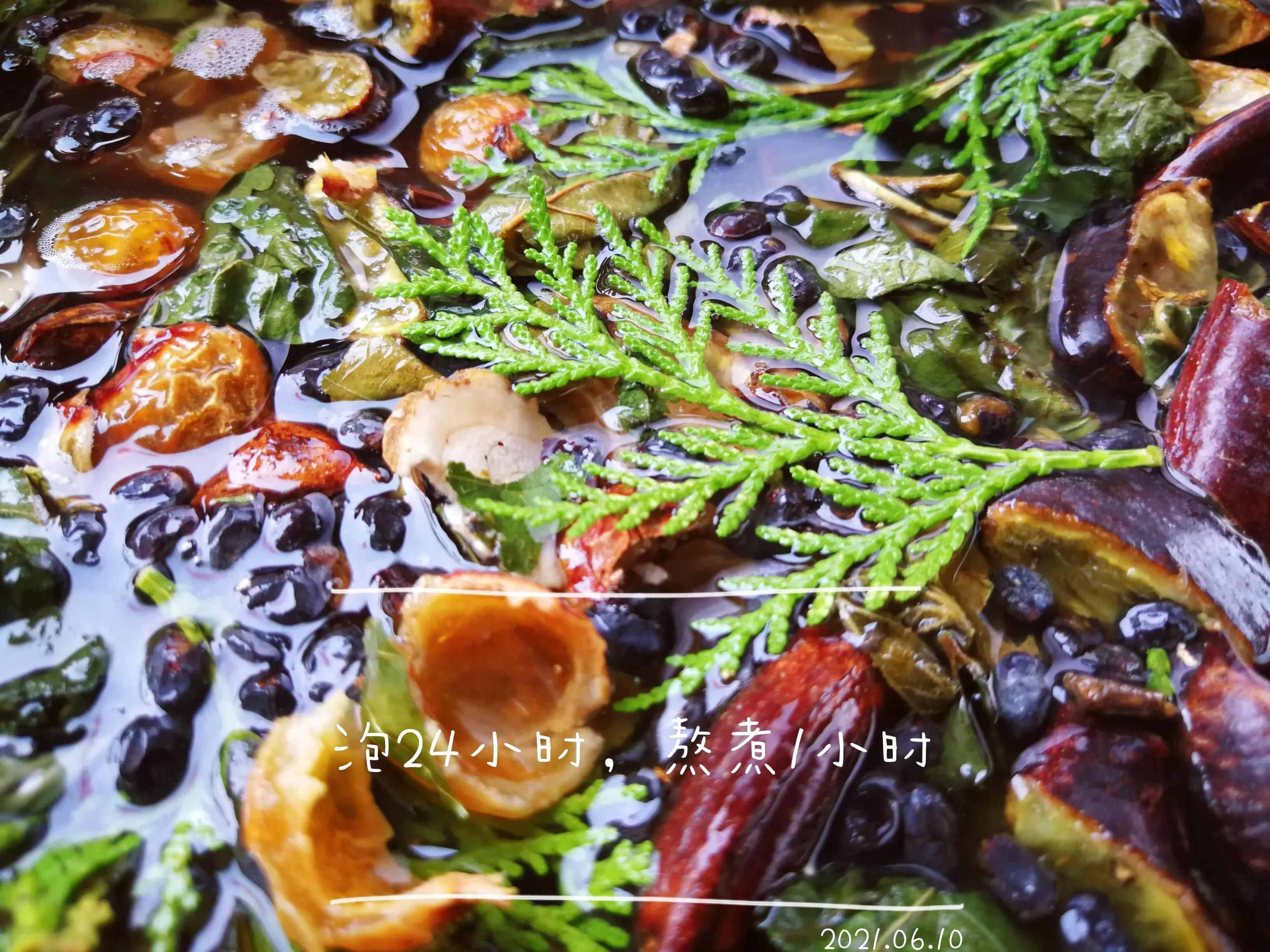 在家自制十几种中草药洗发水