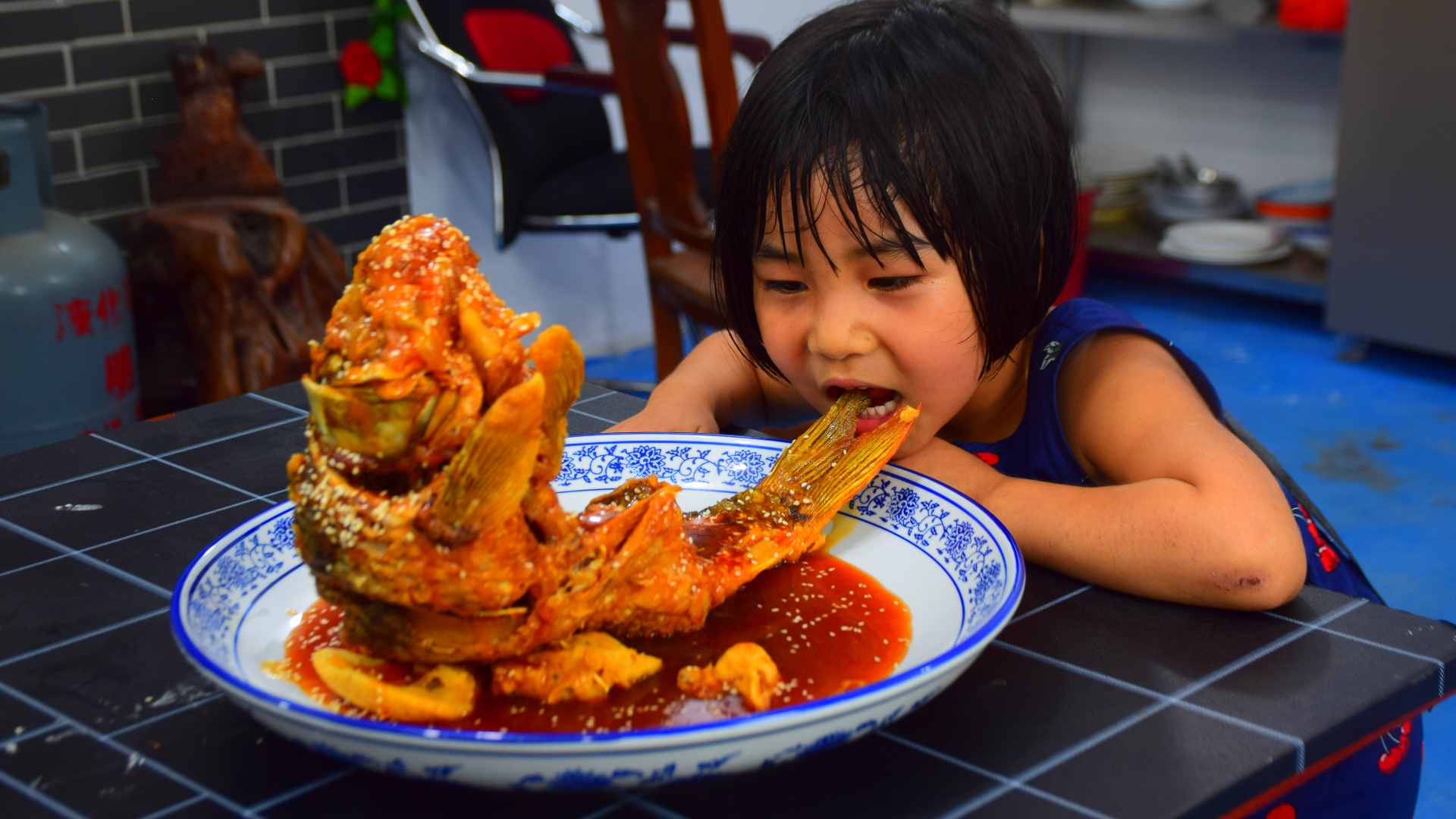 鲤鱼5种最下饭的做法，每一种都简单美味，好吃极了