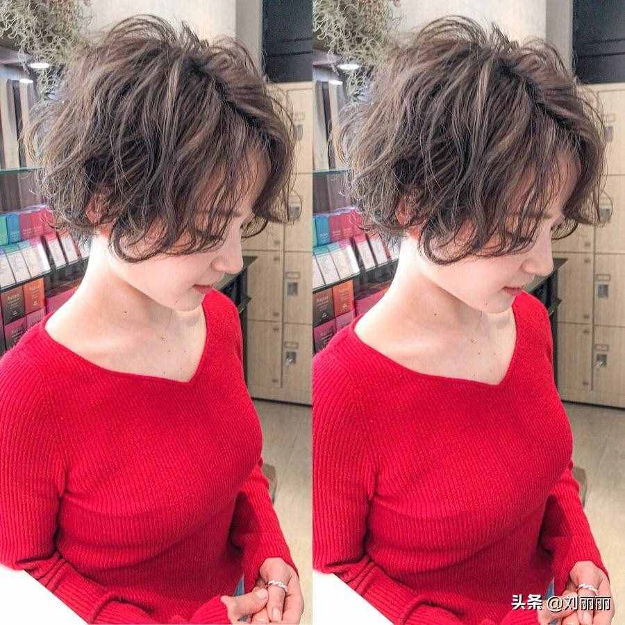头发细软少，发型就选这3种，洋气蓬松又瘦脸