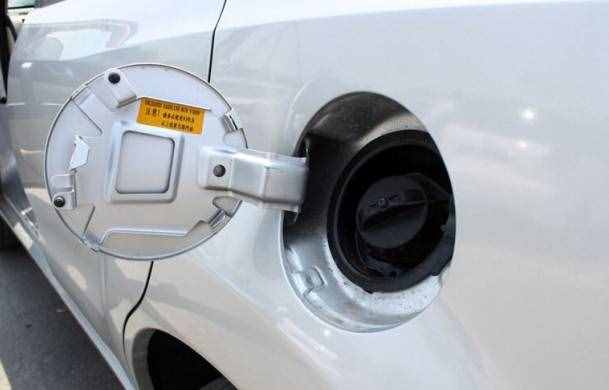 汽车油箱都有哪些零部件组成？我们仔细来瞧瞧。