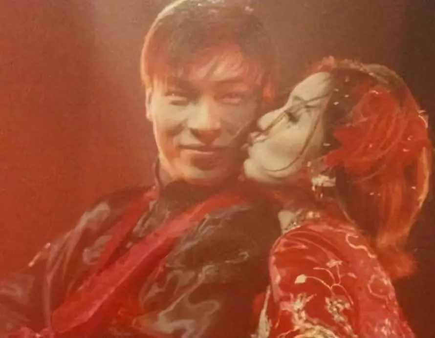 林丹出轨5年后，谢杏芳坦白不离婚原因：婚姻不是非黑即白