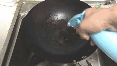 去污、养花、烹饪……学会啤酒的10种妙用，家务活干起来更省事