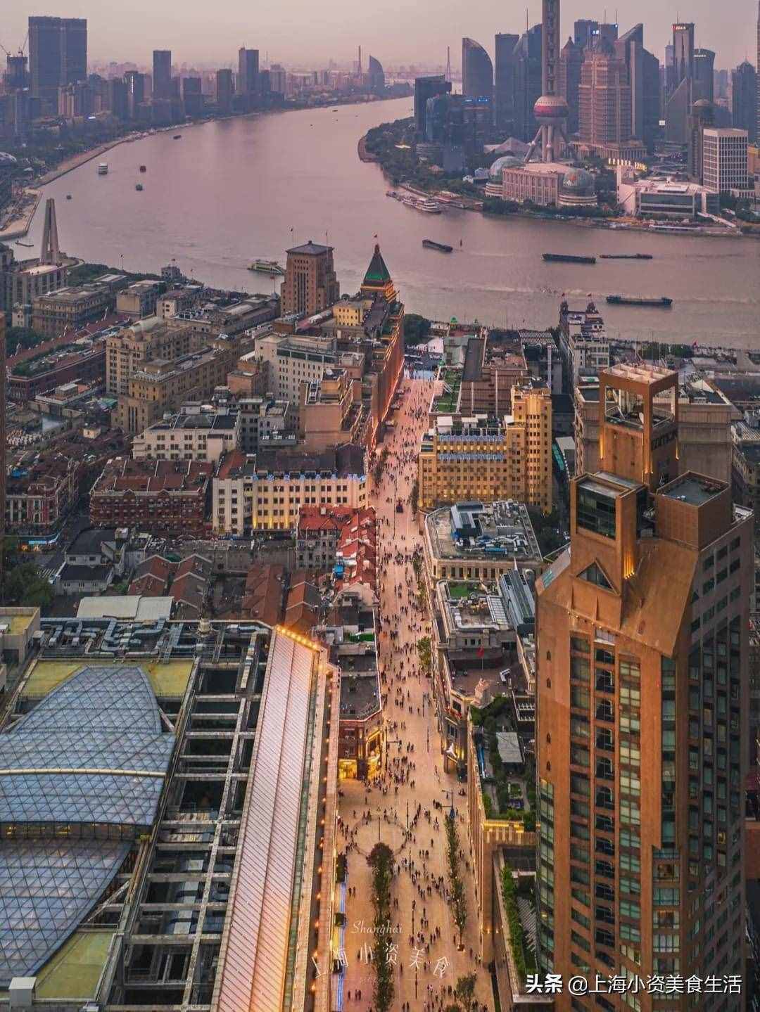 南京路步行街0版来了，从人广吃到外滩