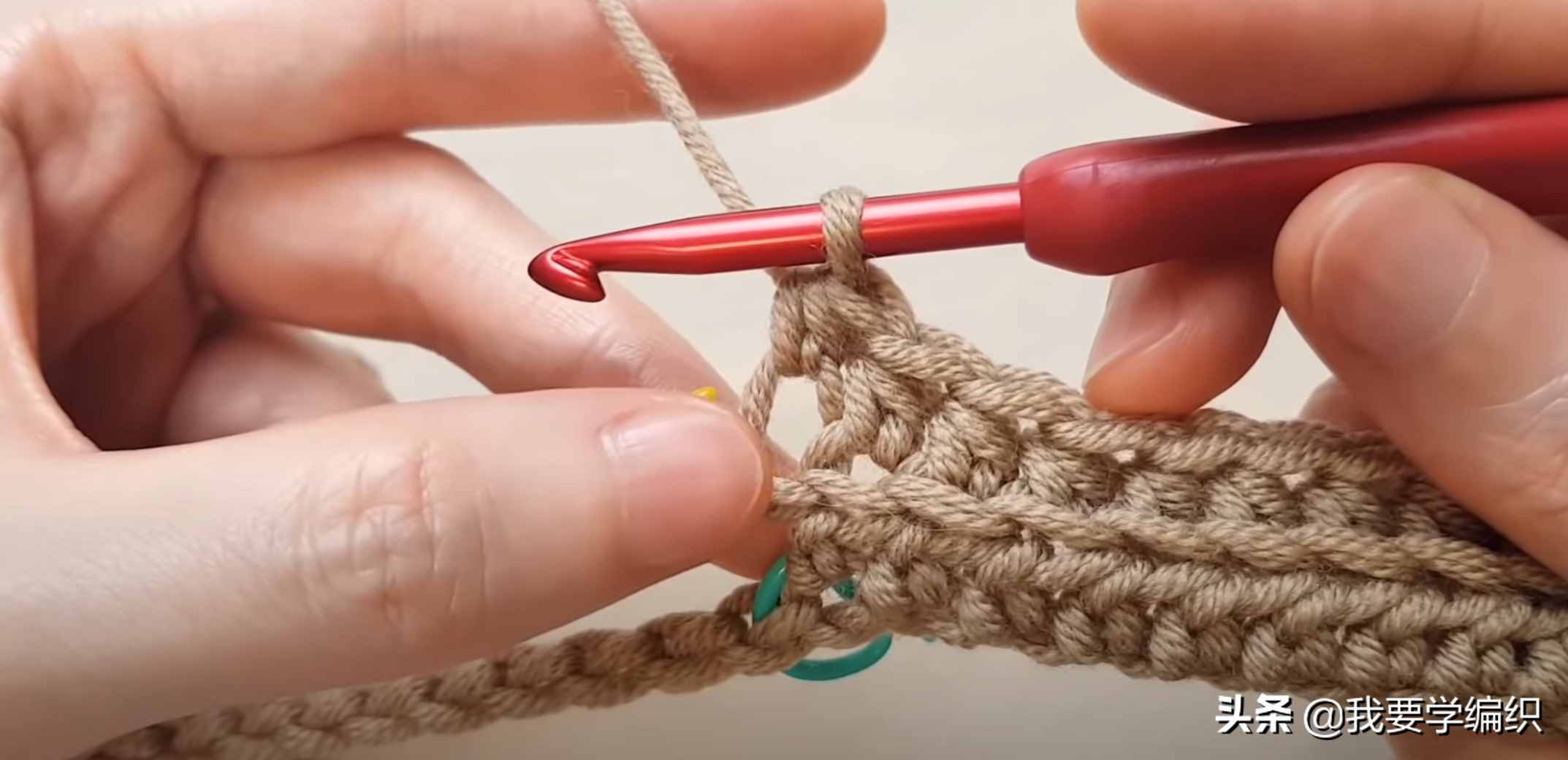 轻便简约的保暖小围脖，1天就能完成一条，罗纹条小围脖编织教程