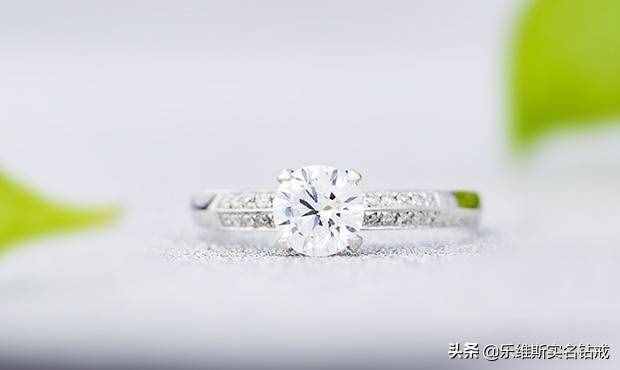 钻戒的au750是什么意思？有什么特点？价格是多少？