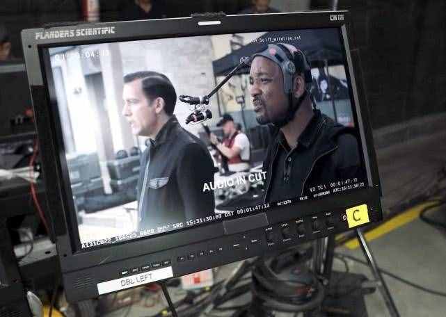 全球票房破18亿美元，李安新片轰动影坛，奥斯卡导演变身技术帝