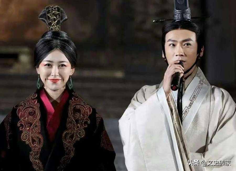 《大秦赋》：嫪毐私通赵姬还生了两个儿子，嬴政是如何处置他的？