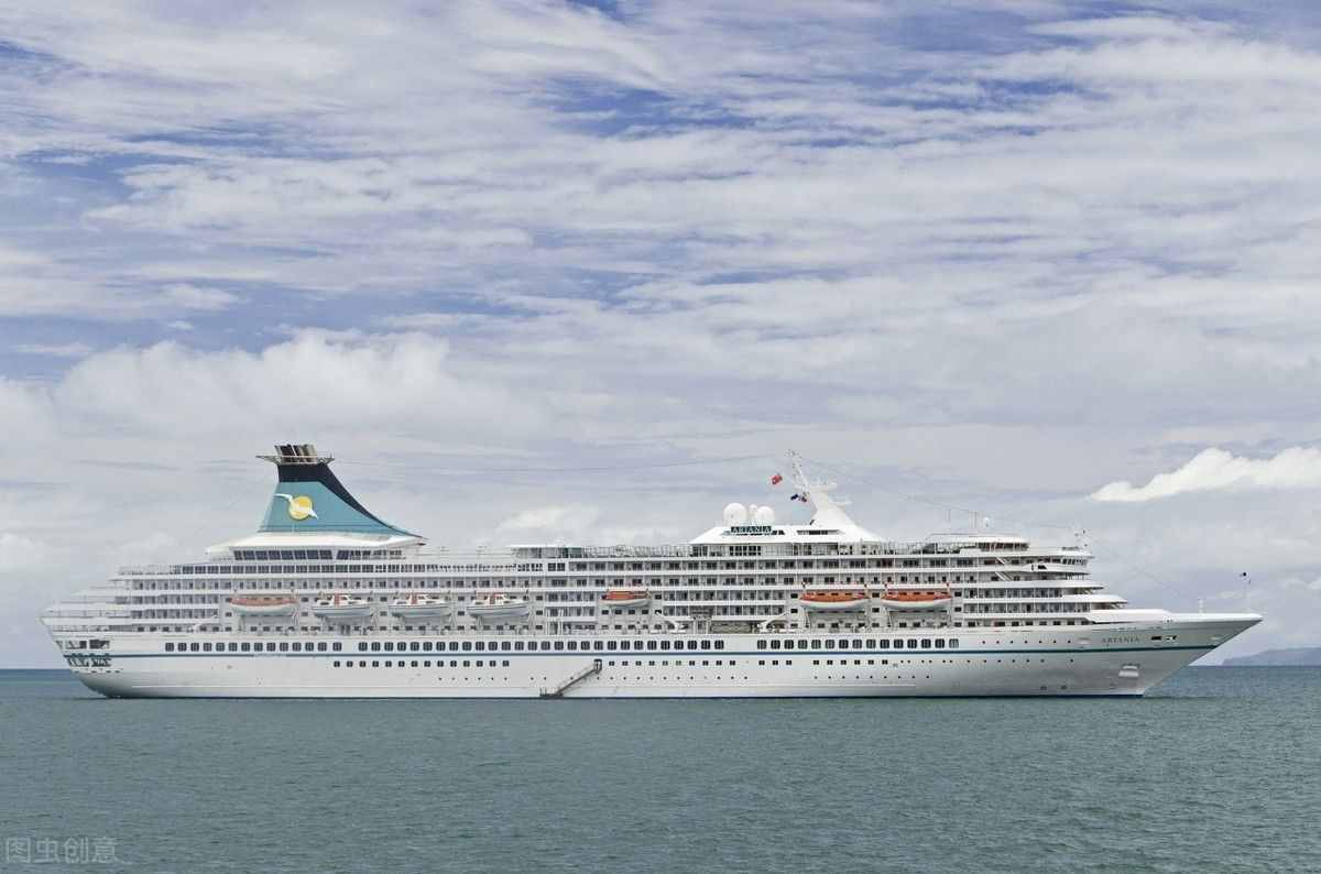 boat, ship, canoe 小船大船独木船？分不清楚，看这里