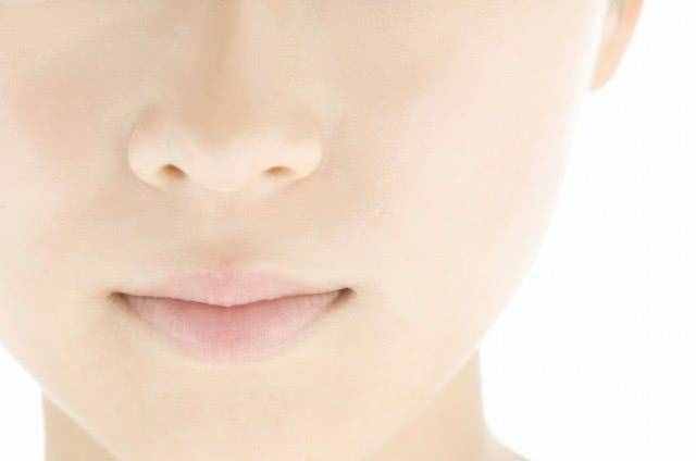 如何让鼻子变小，如何正确瘦鼻