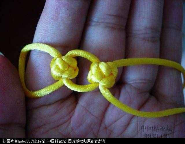 双线纽扣结编法图解-收尾纽扣结教程