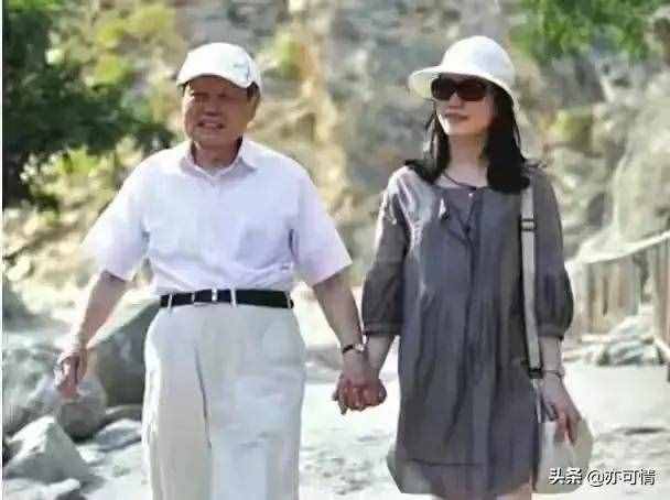 杨振宁妻子翁帆：选我所爱，爱我所选，她做到了