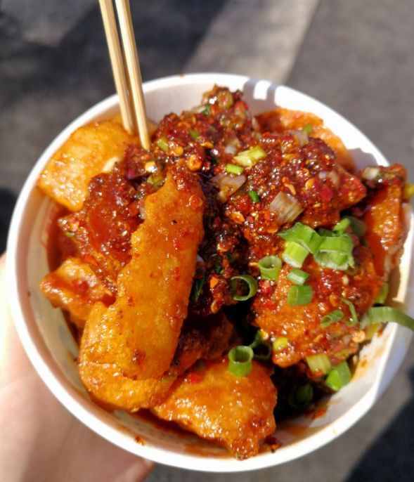 收藏！成都最火的18条美食街，再有人问来成都吃什么，就甩给他！