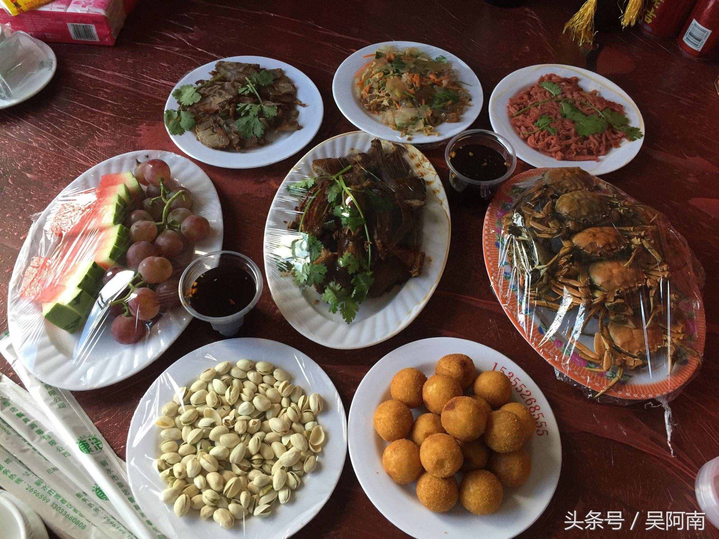 乡村酒席实拍，28道菜吃到你怀疑人生