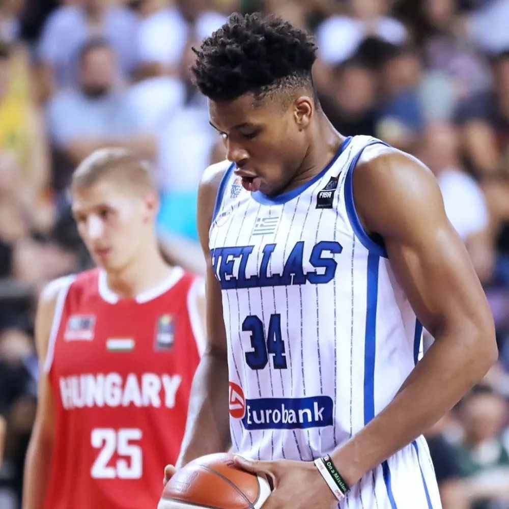 希腊男篮公布最终12人大名单，扬尼斯-阿德托昆博领衔