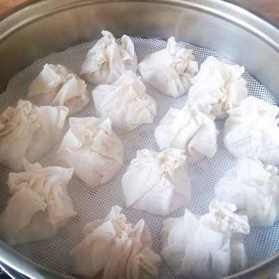 配着这盘内蒙特色美食——稍美，米饭可以吃三大碗