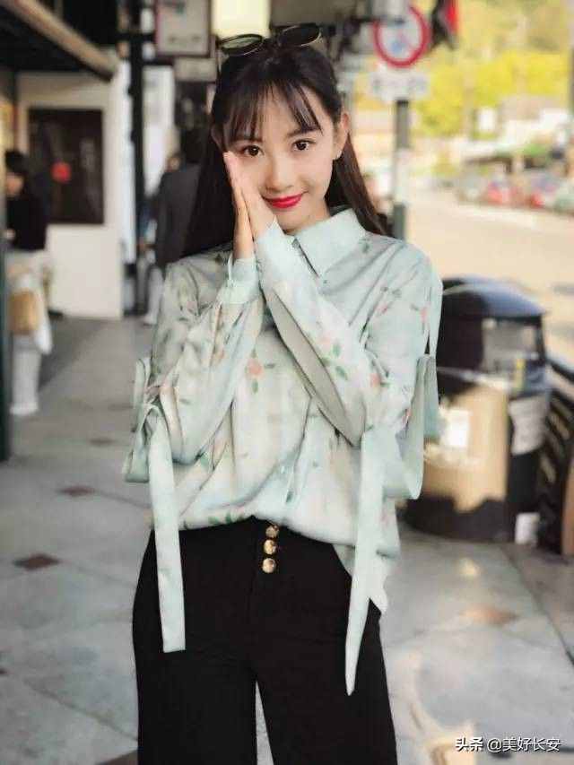 陕台美女主播郑玥：艺考省状元，优秀的女孩有一点儿强迫症