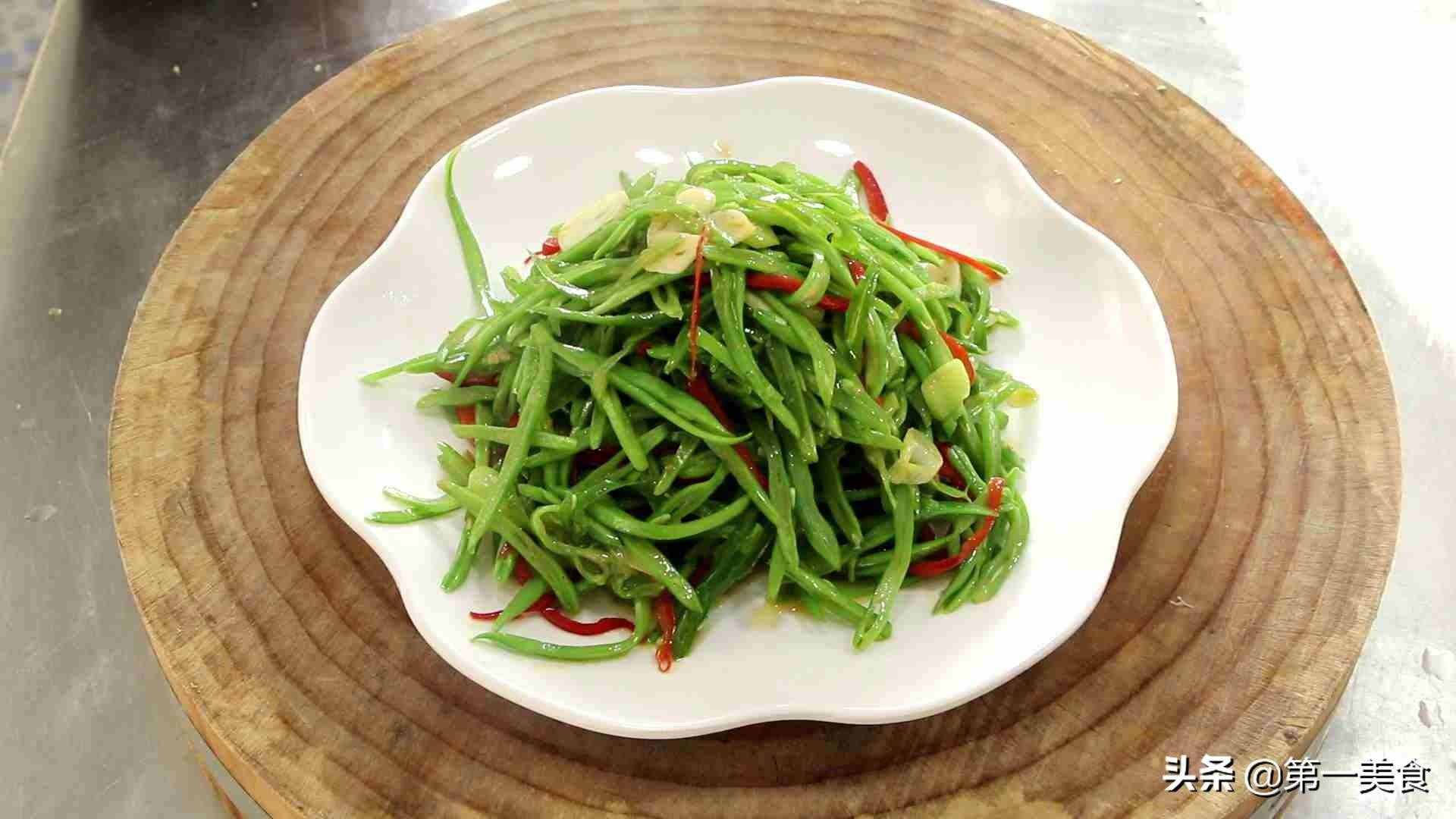 芸豆的简单家常做法,清脆不夹生香辣下饭,春天要多吃的素菜小炒