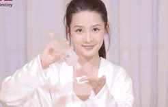 化妆水应该怎么用？用手拍？湿敷？