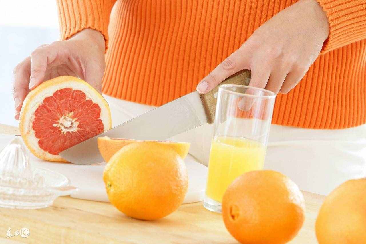 柚子虽下火，但这些人吃柚子会出大事！