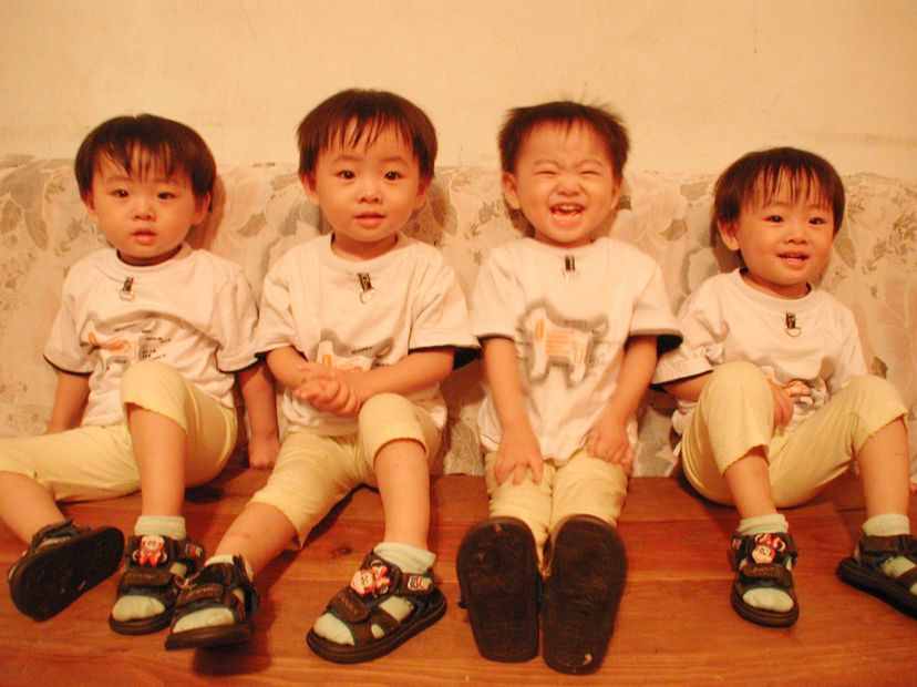 “南京四小凤”女大十八变，现在，请叫她们“感应Telepathy”乐队