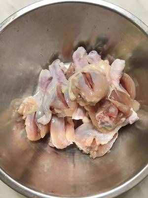 炸鸡腿的做法 步骤2