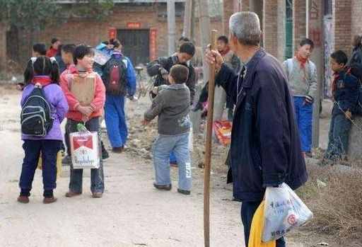 孩子上学，难填写的“工作单位”