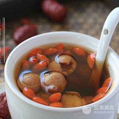 桂圆红枣茶的做法