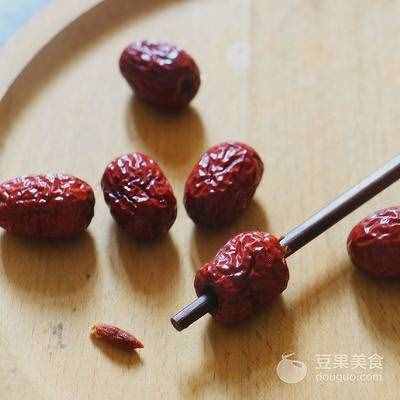 桂圆红枣茶的做法