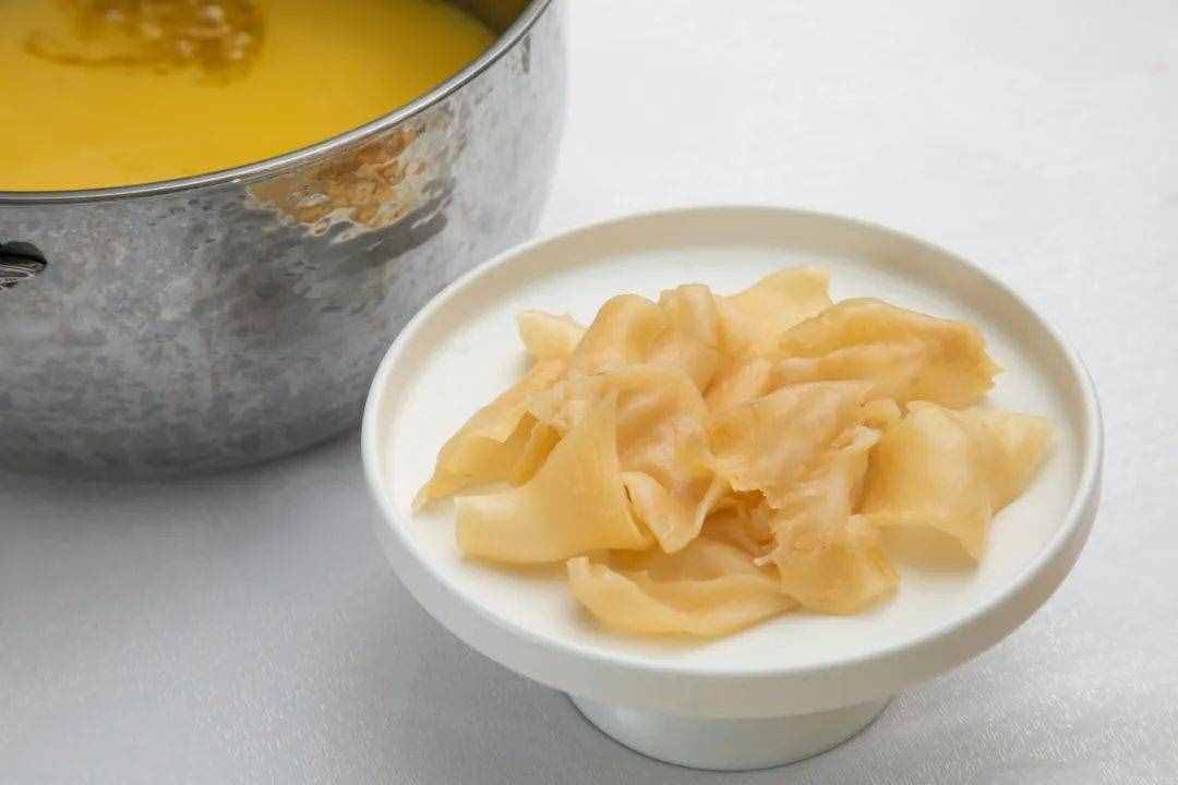 花胶怎样吃？怎样选？越贵越好吗？看这一篇就够了