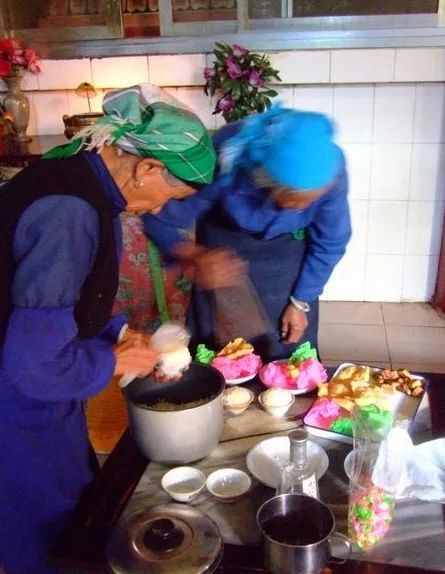 这是云南大理白族的奇特风俗——给新车举办一场隆重的“成人礼”