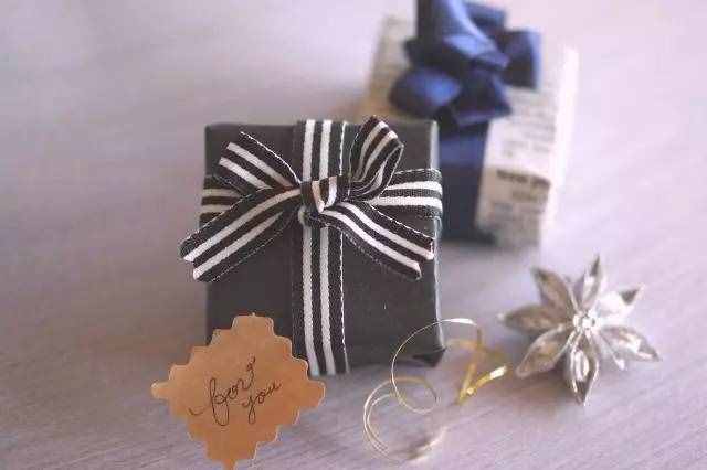 父亲节到底买什么礼物好？聪明人都会选择这6个！