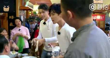 吴亦凡问出那句：火遍网络的freestyle究竟是什么梗？