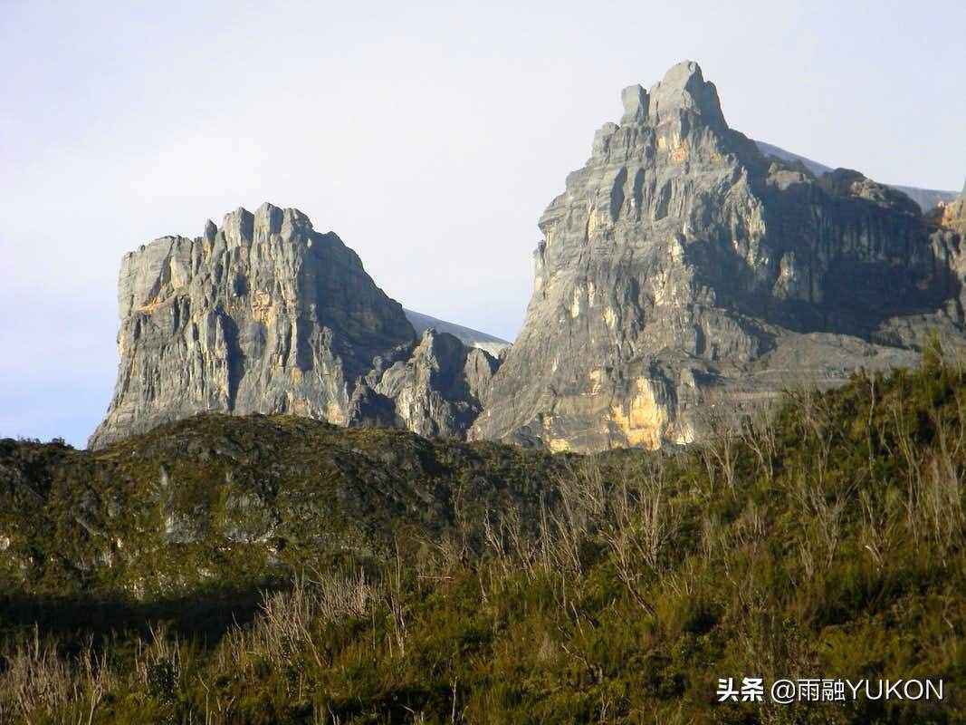 全球最高岛上山峰：高4884米大洋洲第一，一年产33吨黄金90吨白银