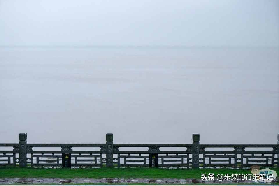 浙江最无奈的景区，明明一年四季都有天下奇观，游客却只记住一天