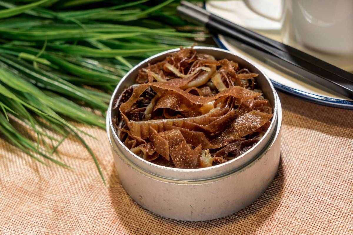 同样是毛肚，白毛肚和黑毛肚有啥区别，看完后再决定吃哪种