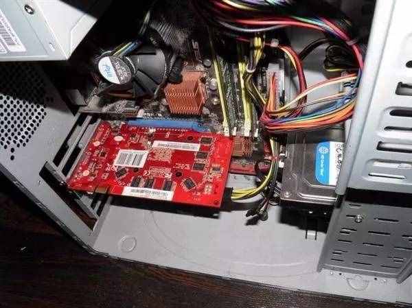电脑开机就死机？故障可能会比你想的还要“喜感”！