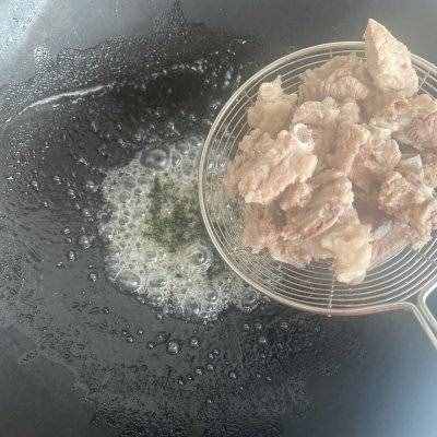 最让孩子停不下筷子的竟然是简单好吃的家庭糖醋排骨