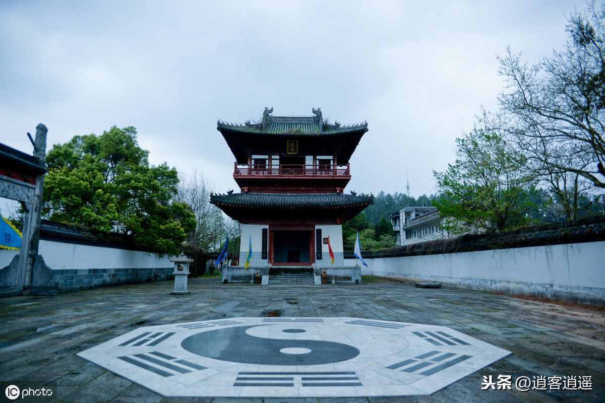 道教文化：符咒法术·天罡八卦步的修炼方法