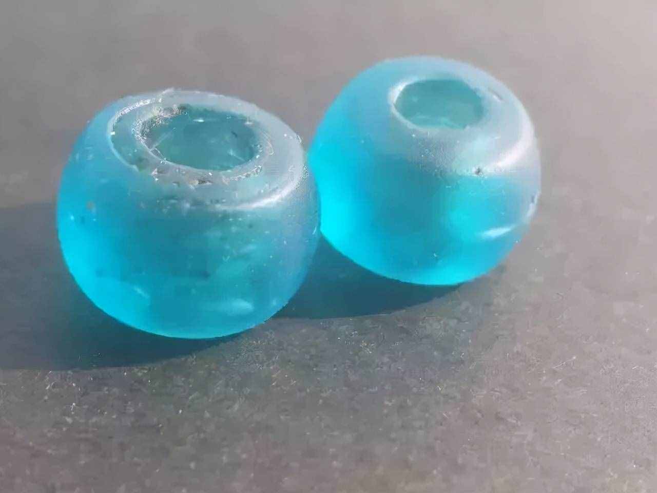 玩珠子,看见老琉璃却不认识?