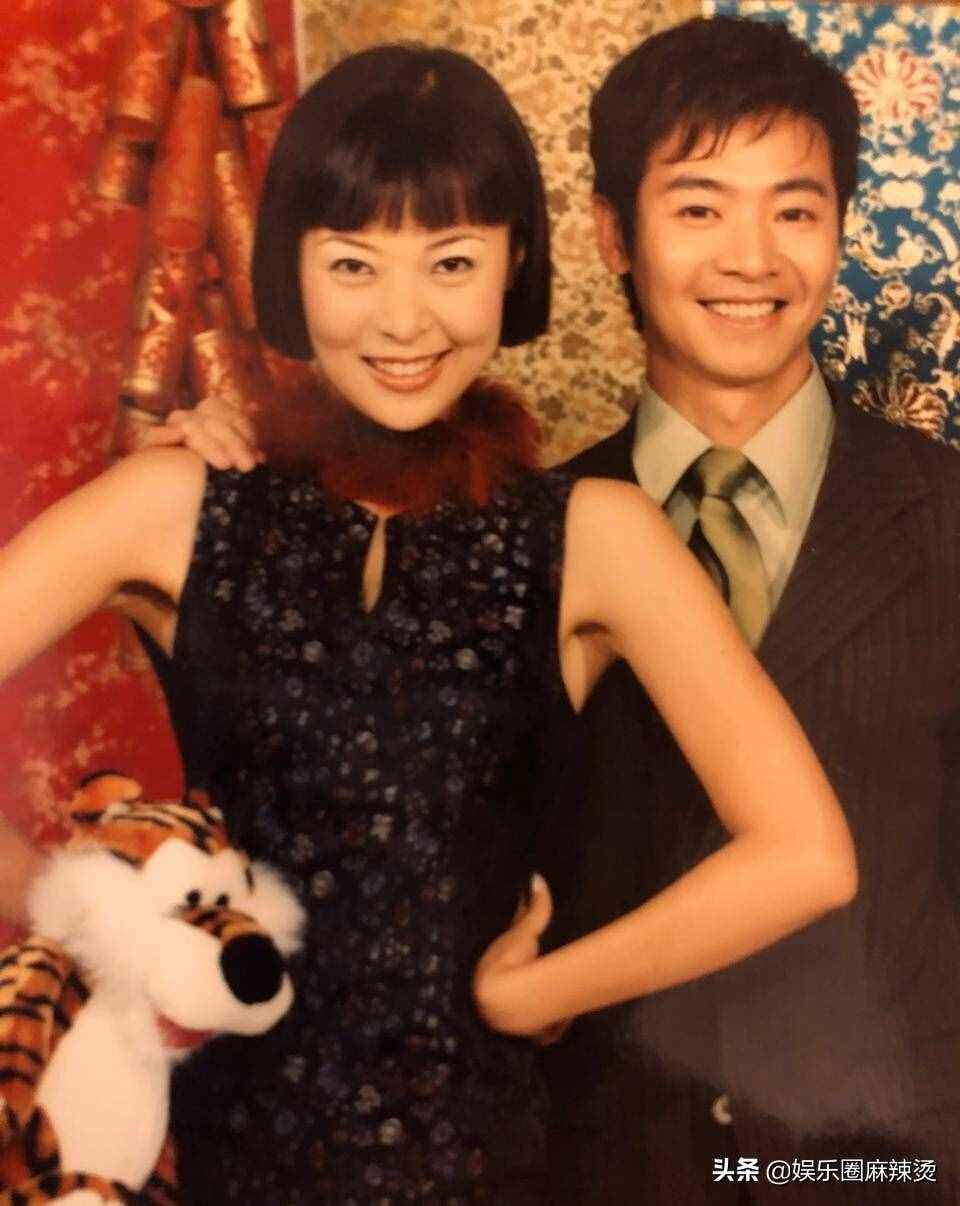 梁永斌“整容”了吗？时隔多年再度跟柯蓝同框，如今颜值判若两人