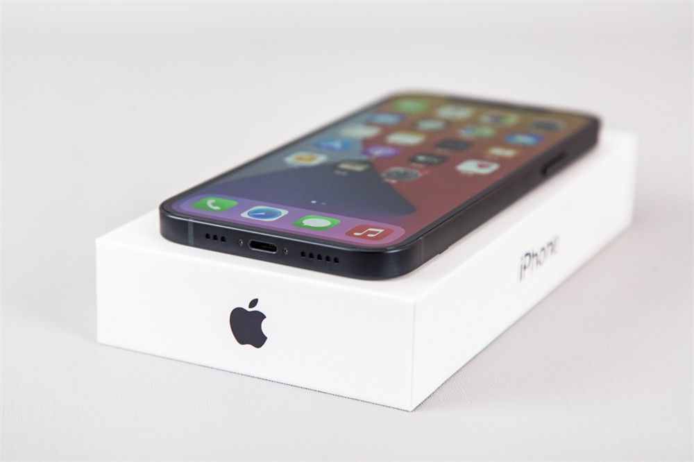 换iPhone 12最令人头疼的问题：微信聊天记录怎么办？