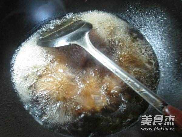 排骨汤面的步骤