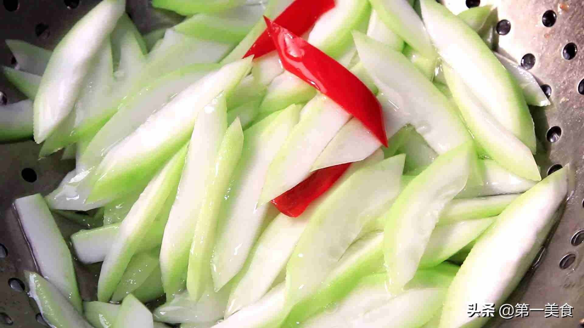 瓠子这个菜,可能你见过却不常吃,其实做起来简单又好吃