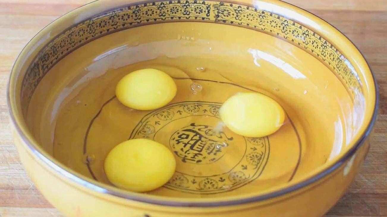 绿豆糕正确做法，好吃又营养，做法简单，上桌全家抢着吃
