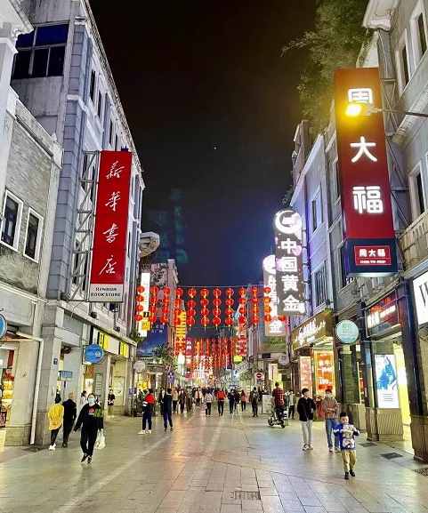 上下九要拆？广州人：这条街，早就“变味”了