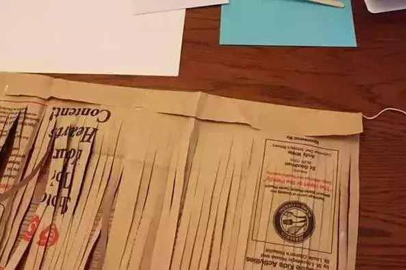 环保要从娃娃抓起！教你用塑料袋为孩子做衣服，保证让旁人嫉妒！